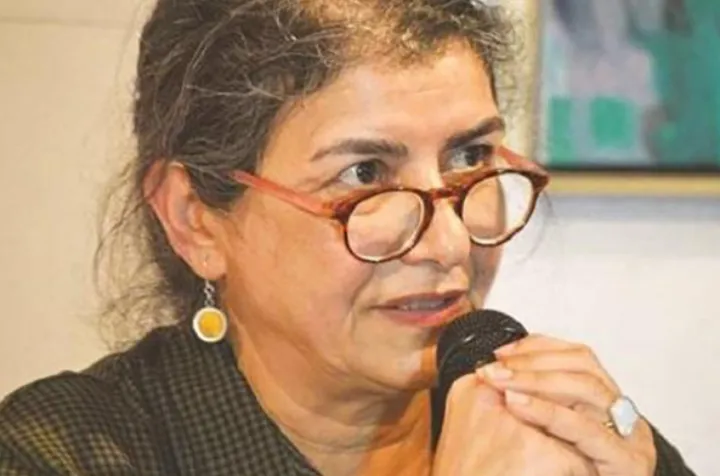 رضا براهنی پیشروتر از زمانه‌ی خویش بود و با روحیاتی خاص